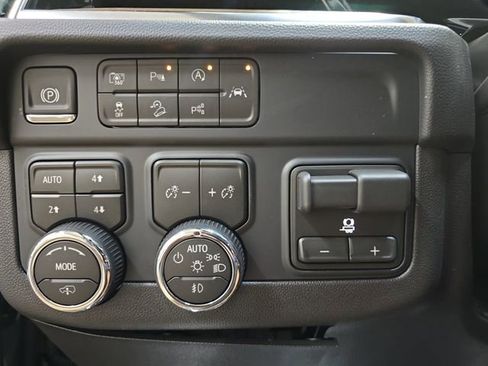 New 2026 Chevrolet Tahoe High Country AWD/4WD image 28
