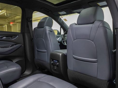 Used 2022 Buick Enclave Essence w/ Experience Buick Package image 47