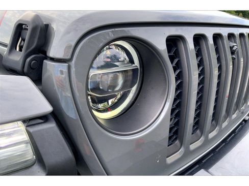 Used 2021 Jeep Wrangler Unlimited Rubicon AWD/4WD image 26