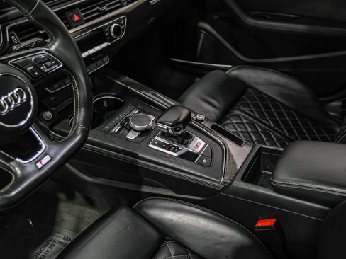Used 2018 Audi S4 Prestige w/ Prestige Package image 27