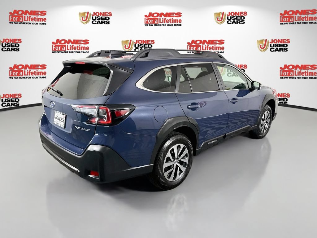 Used 2025 Subaru Outback Premium AWD/4WD image 18