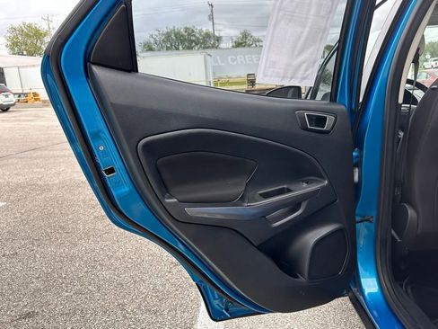 Used 2019 Ford EcoSport SE w/ SE Convenience Package AWD/4WD image 14