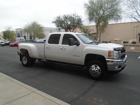 Used 2013 Chevrolet Silverado 3500 LTZ w/ LTZ Plus Package image 7