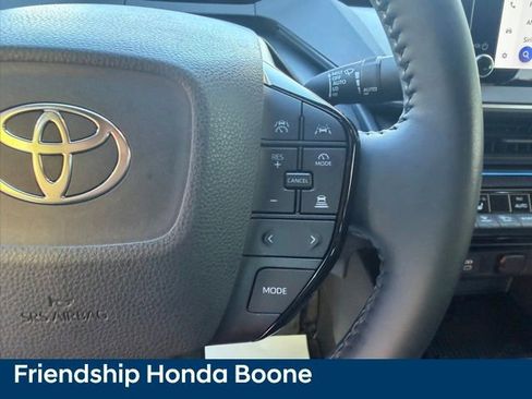 Used 2024 Toyota Prius XLE AWD/4WD image 21