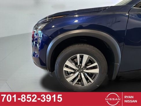 New 2026 Nissan Pathfinder SL AWD/4WD image 23