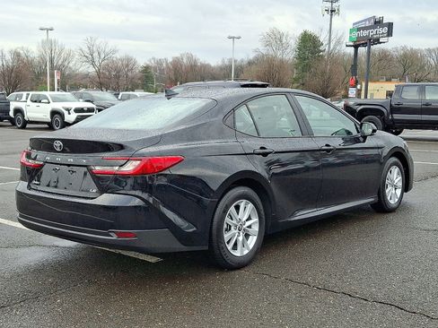Certified 2025 Toyota Camry LE image 6