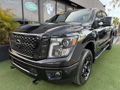 Used 2019 Nissan Titan SL w/ Midnight Edition image 1