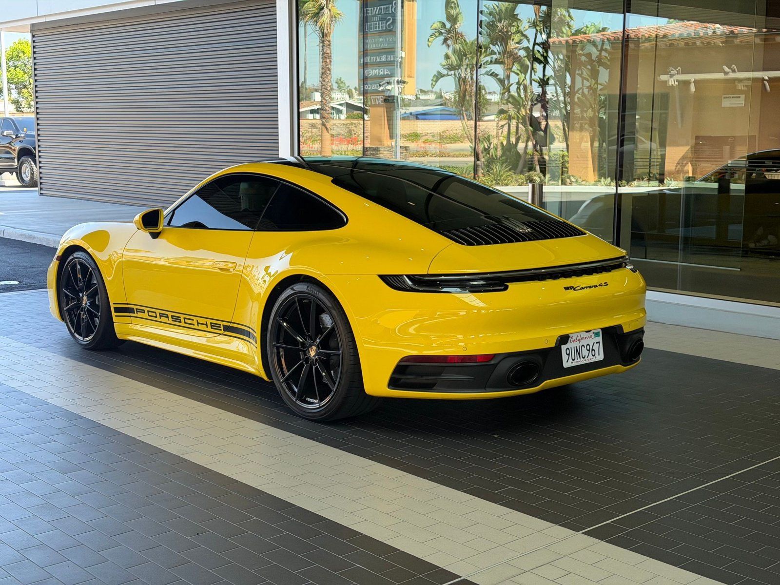 Certified 2023 Porsche 911 Carrera 4S AWD/4WD image 9