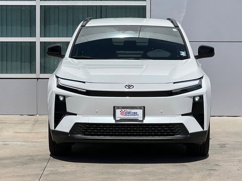 New 2026 Toyota C-HR w/ Cold Weather Package AWD/4WD image 6