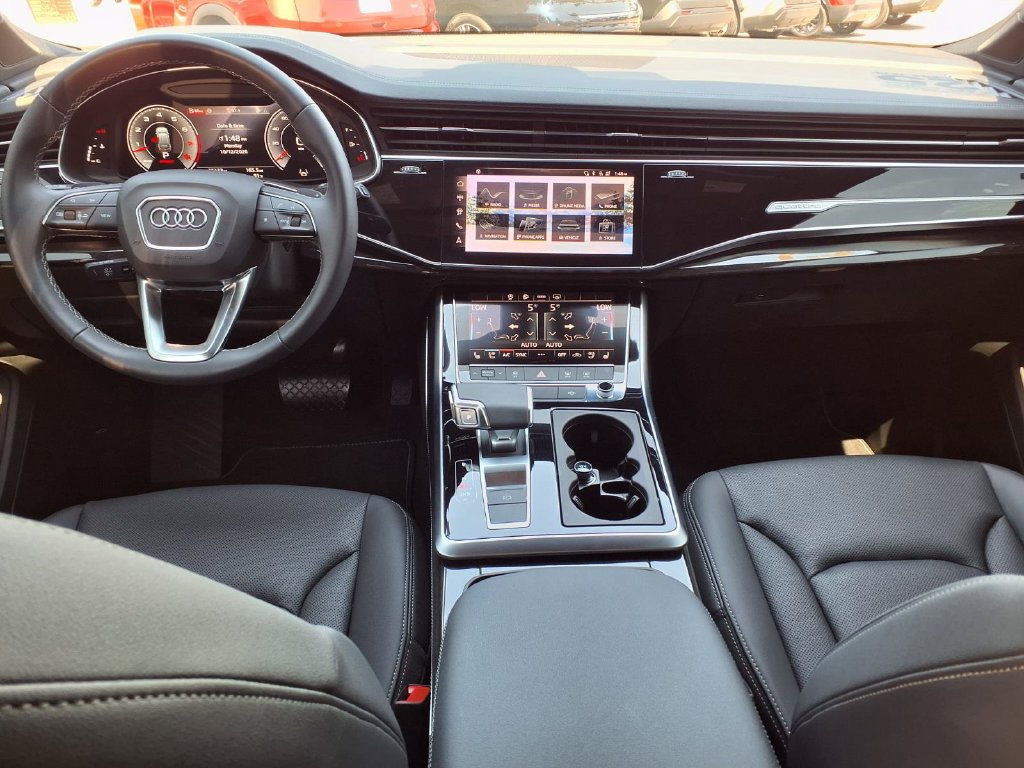 Used 2025 Audi Q7 3.0T Premium Plus AWD/4WD image 17