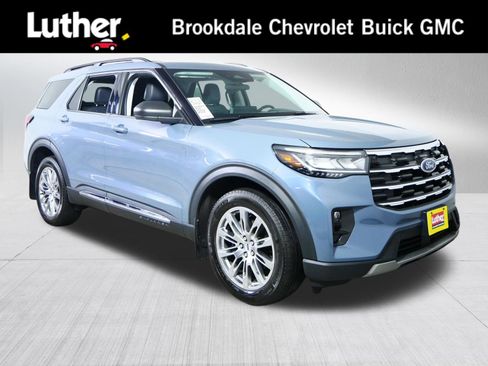 Used 2025 Ford Explorer Active w/ Active Comfort Package AWD/4WD image 1