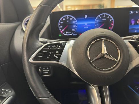 Certified 2025 Mercedes-Benz GLA 250 250 image 13