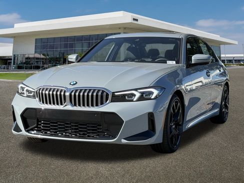 New 2026 BMW 330i Sedan image 4