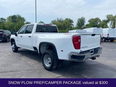 Used 2022 Chevrolet Silverado 3500 W/T w/ WT Convenience Package AWD/4WD image 4