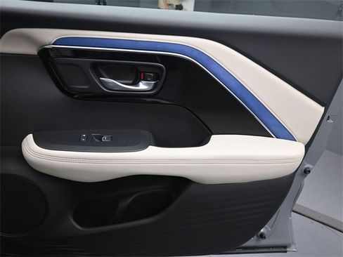 Used 2025 Acura ADX A-Spec image 30