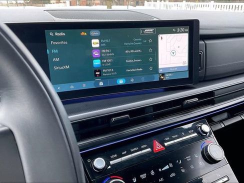 Used 2025 Hyundai Santa Fe Calligraphy image 6