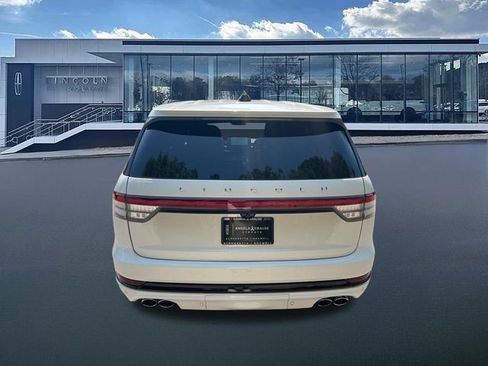 New 2026 Lincoln Aviator Reserve AWD/4WD image 7