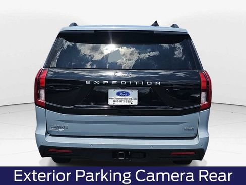 Used 2025 Ford Expedition Max Active AWD/4WD image 5