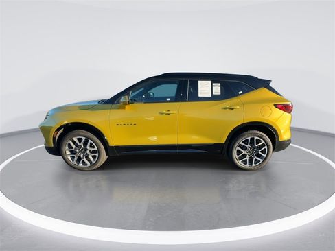 Used 2023 Chevrolet Blazer RS w/ LPO, Floor Liner Package image 5