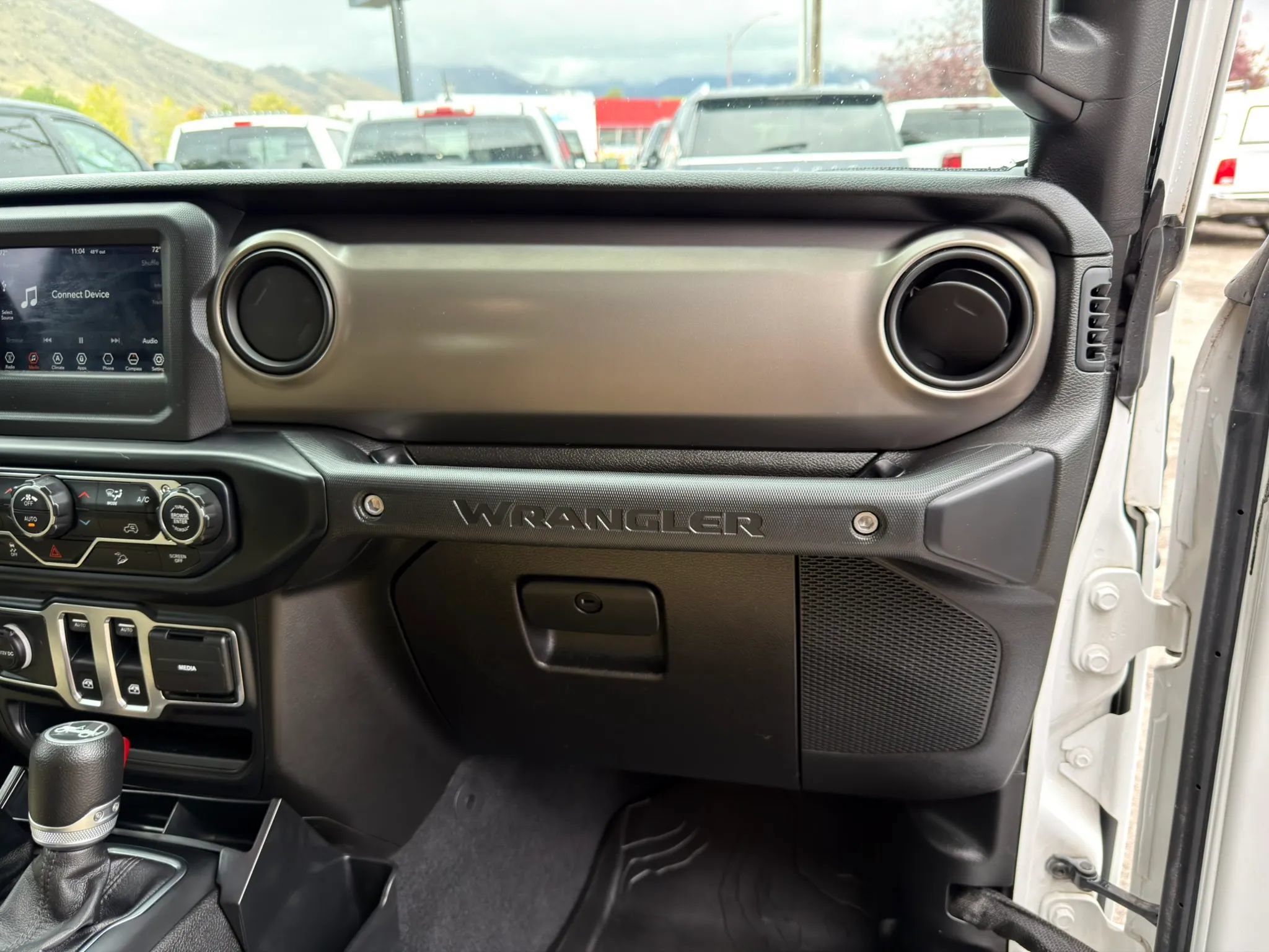 Used 2019 Jeep Wrangler Sport AWD/4WD image 7