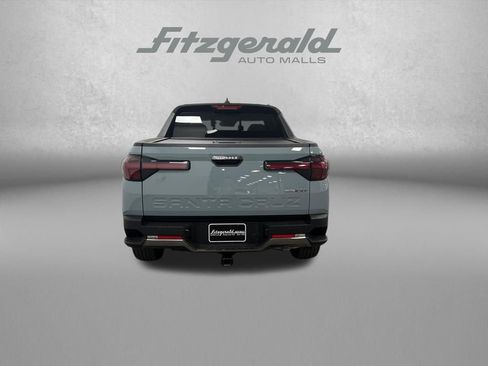 Used 2025 Hyundai Santa Cruz Limited AWD/4WD image 4