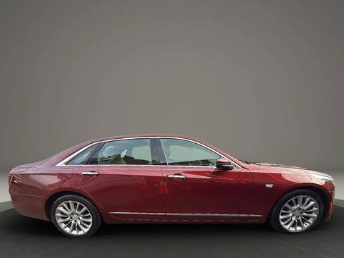 Used 2017 Cadillac CT6 Luxury image 4