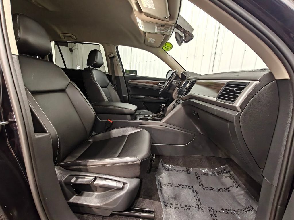Used 2021 Volkswagen Atlas SE AWD/4WD image 25
