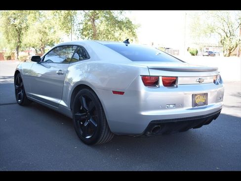 Used 2010 Chevrolet Camaro SS w/ RS Package RWD image 6