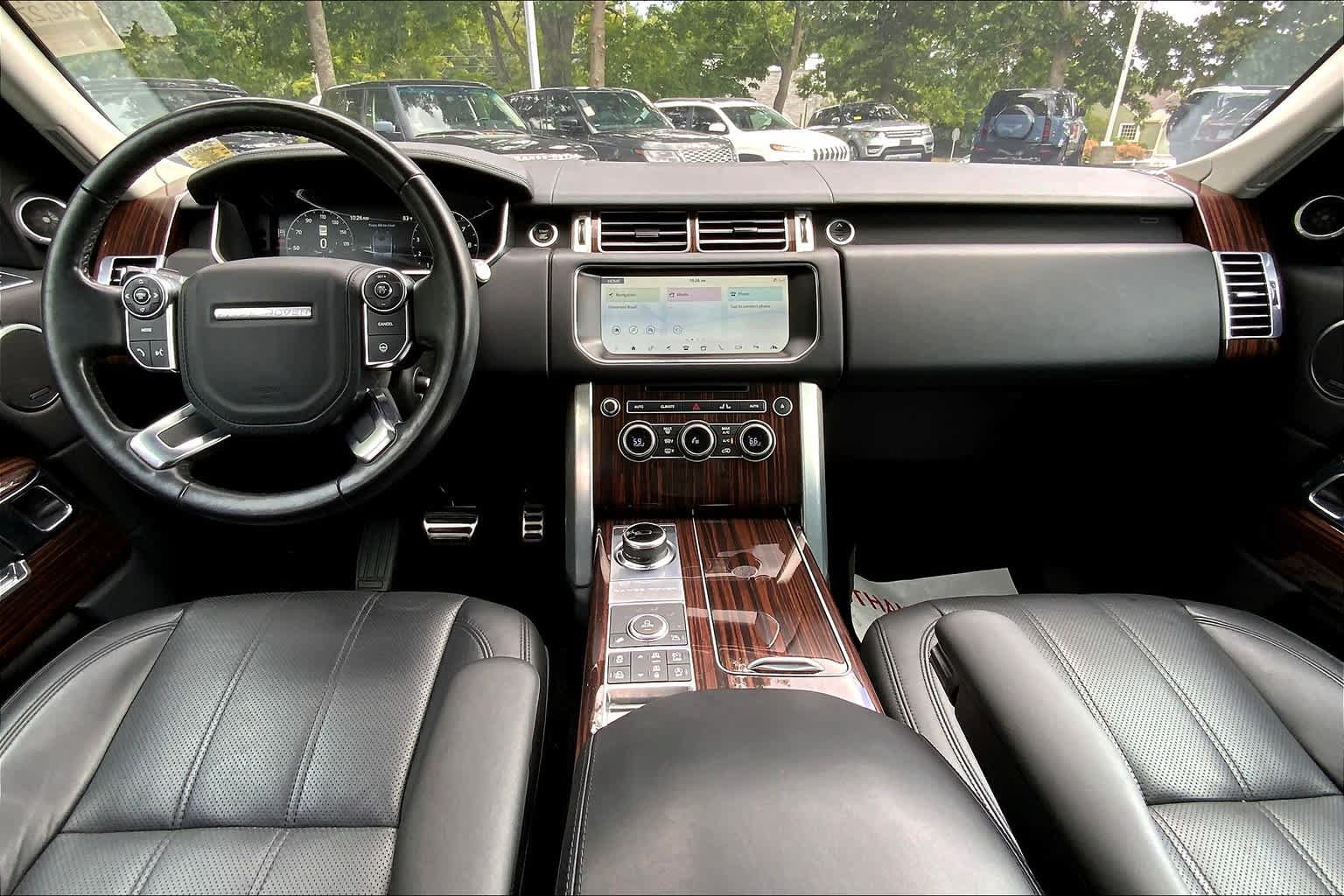 Used 2017 Land Rover Range Rover Supercharged AWD/4WD image 15