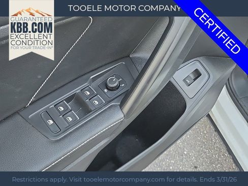 Used 2022 Volkswagen Tiguan SE R-Line image 15