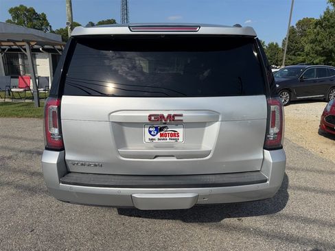 Used 2016 GMC Yukon SLT w/ Open Road Package AWD/4WD image 4
