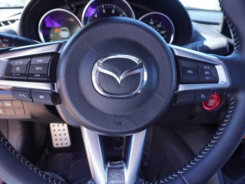 Used 2024 MAZDA MX-5 Miata RF Club w/ Interior Package image 17