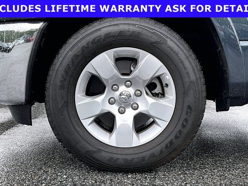 Used 2025 RAM 1500 Big Horn AWD/4WD image 8