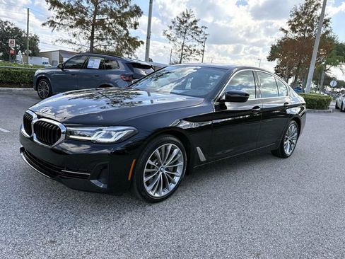 Certified 2023 BMW 530i 530i w/ Convenience Package image 7