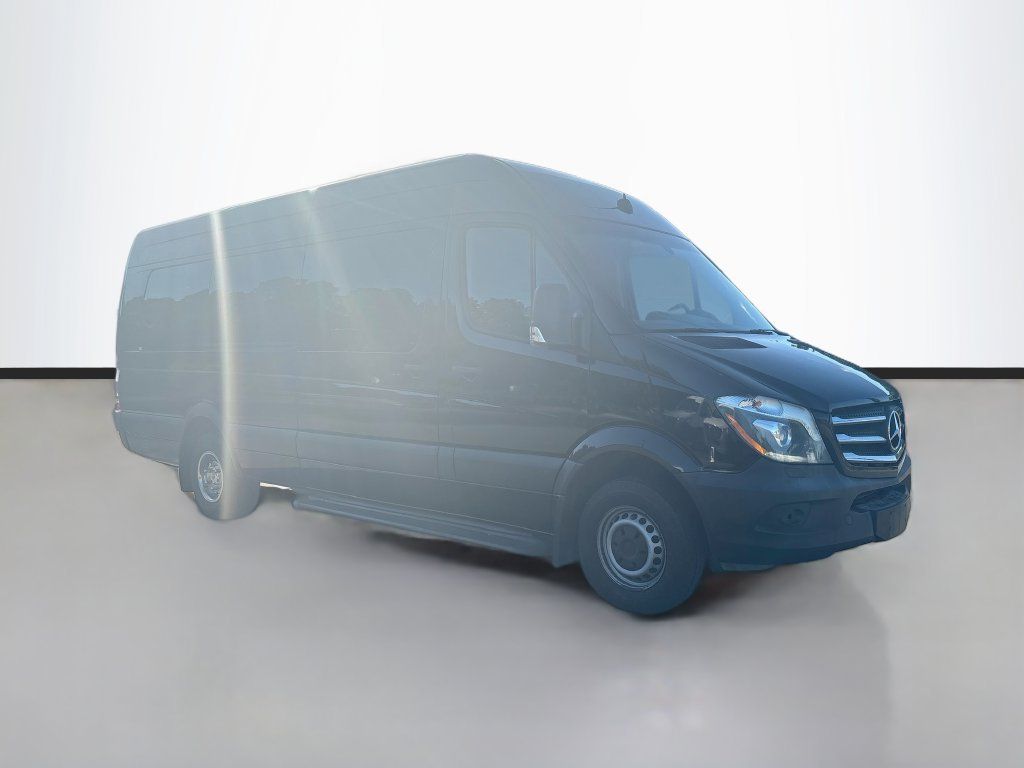 Used 2017 Mercedes-Benz Sprinter 3500 image 32