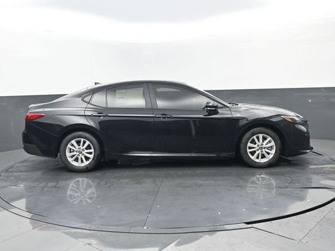 New 2026 Toyota Camry LE FWD image 2