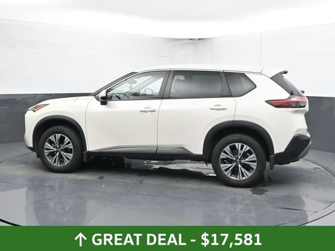 Used 2023 Nissan Rogue SV FWD image 10