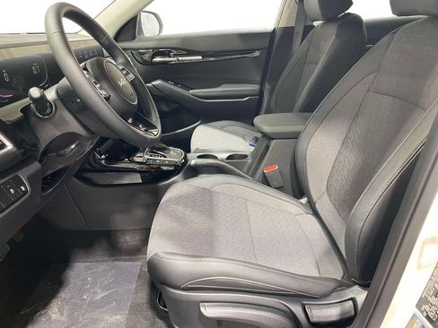 New 2026 Kia Seltos S AWD/4WD image 14