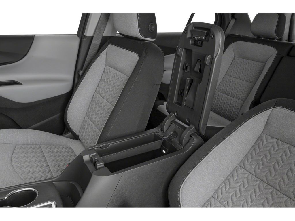 Used 2023 Chevrolet Equinox LT AWD/4WD image 10