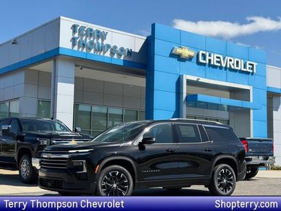 New 2026 Chevrolet Traverse LT w/ Sun and Wheel Package
