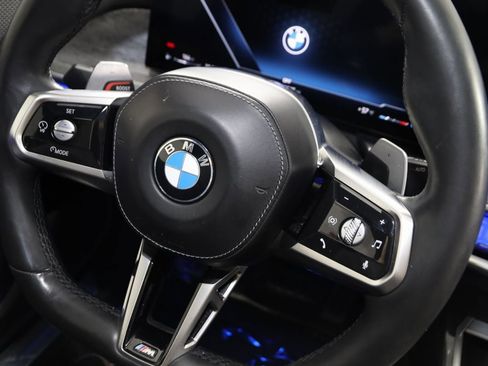 Used 2023 BMW 760i xDrive image 51