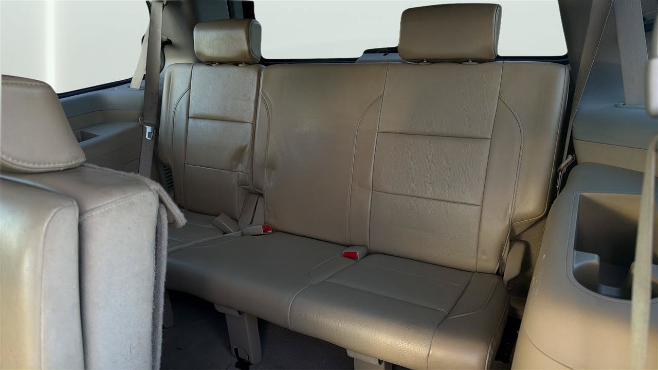 Used 2011 Nissan Armada Platinum AWD/4WD image 22