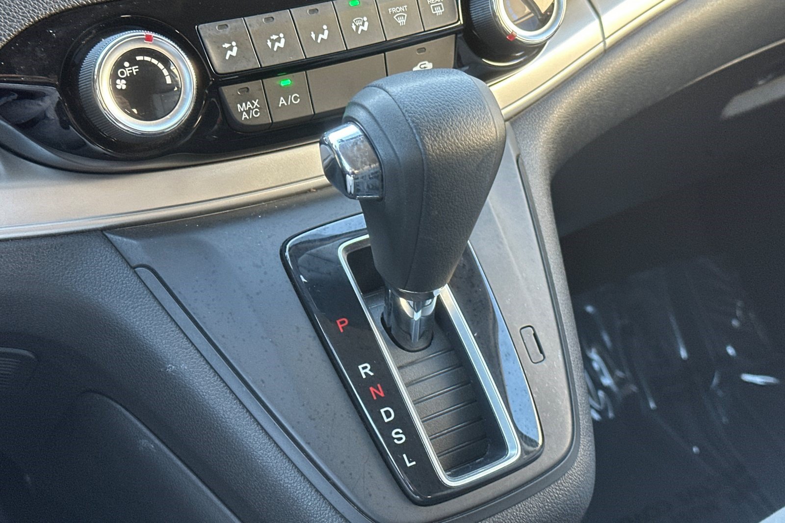 Used 2016 Honda CR-V SE image 17