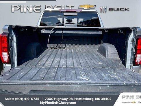 Used 2023 GMC Sierra 1500 Elevation w/ Elevation Premium Package AWD/4WD image 5