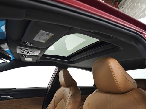 Used 2022 Toyota Avalon Limited w/ Advanced Safety Package FWD image 15