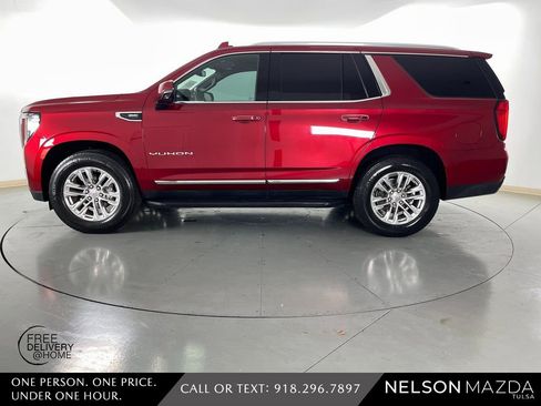 Used 2021 GMC Yukon SLT w/ SLT Premium Package image 9