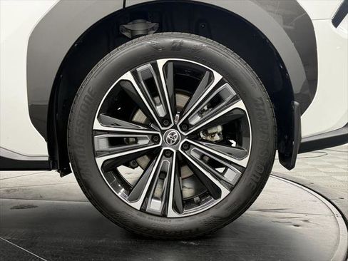 Certified 2023 Toyota bZ4X Limited image 13