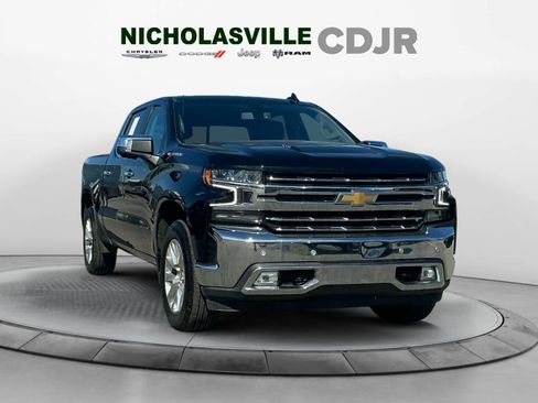 Used 2022 Chevrolet Silverado 1500 LTZ image 7