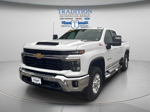 Used 2025 Chevrolet Silverado 2500 LT w/ All Star Edition image 1