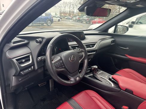 Used 2020 Lexus UX 250h F Sport image 11